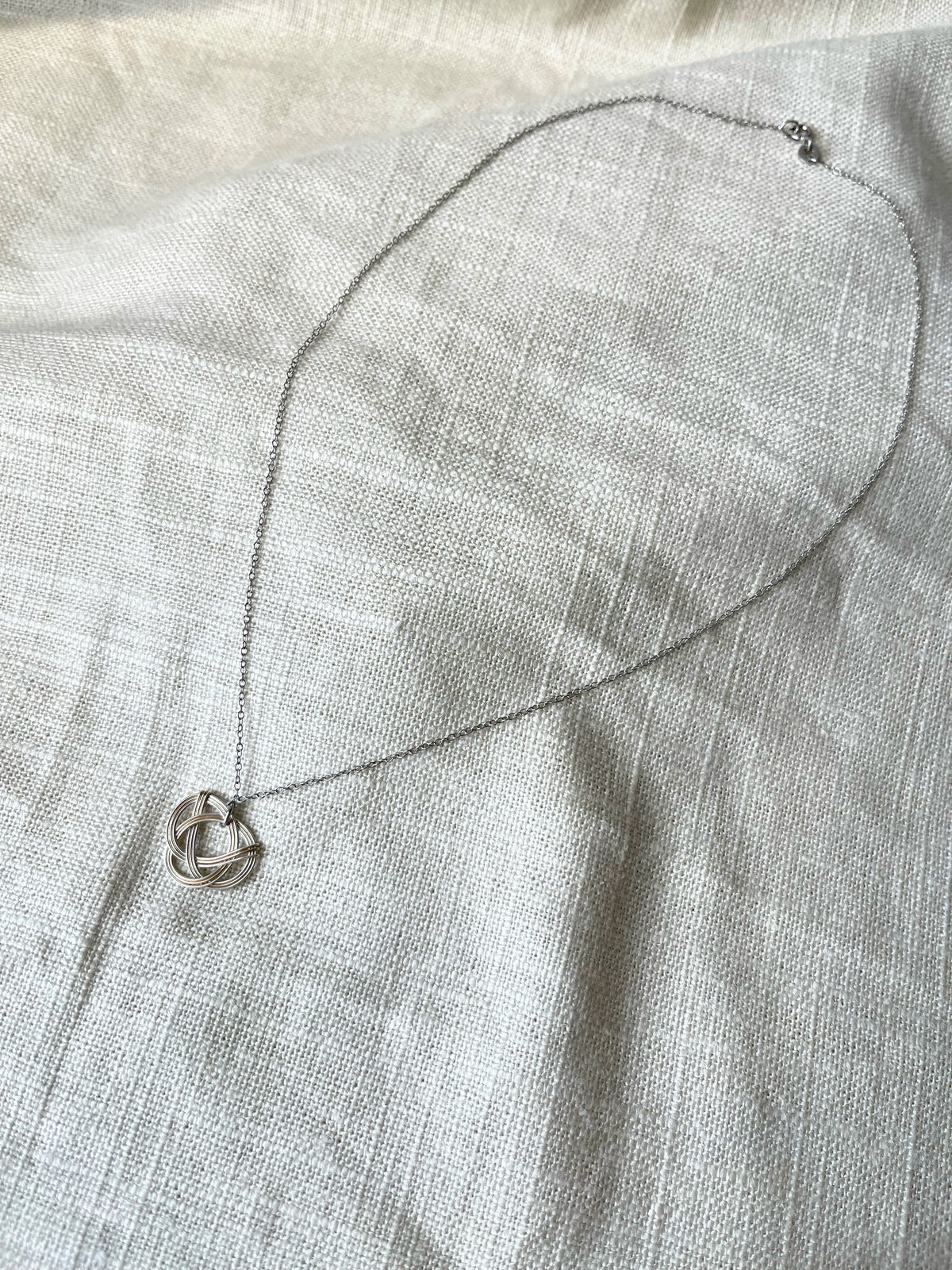 Original Time & Season Necklace Set