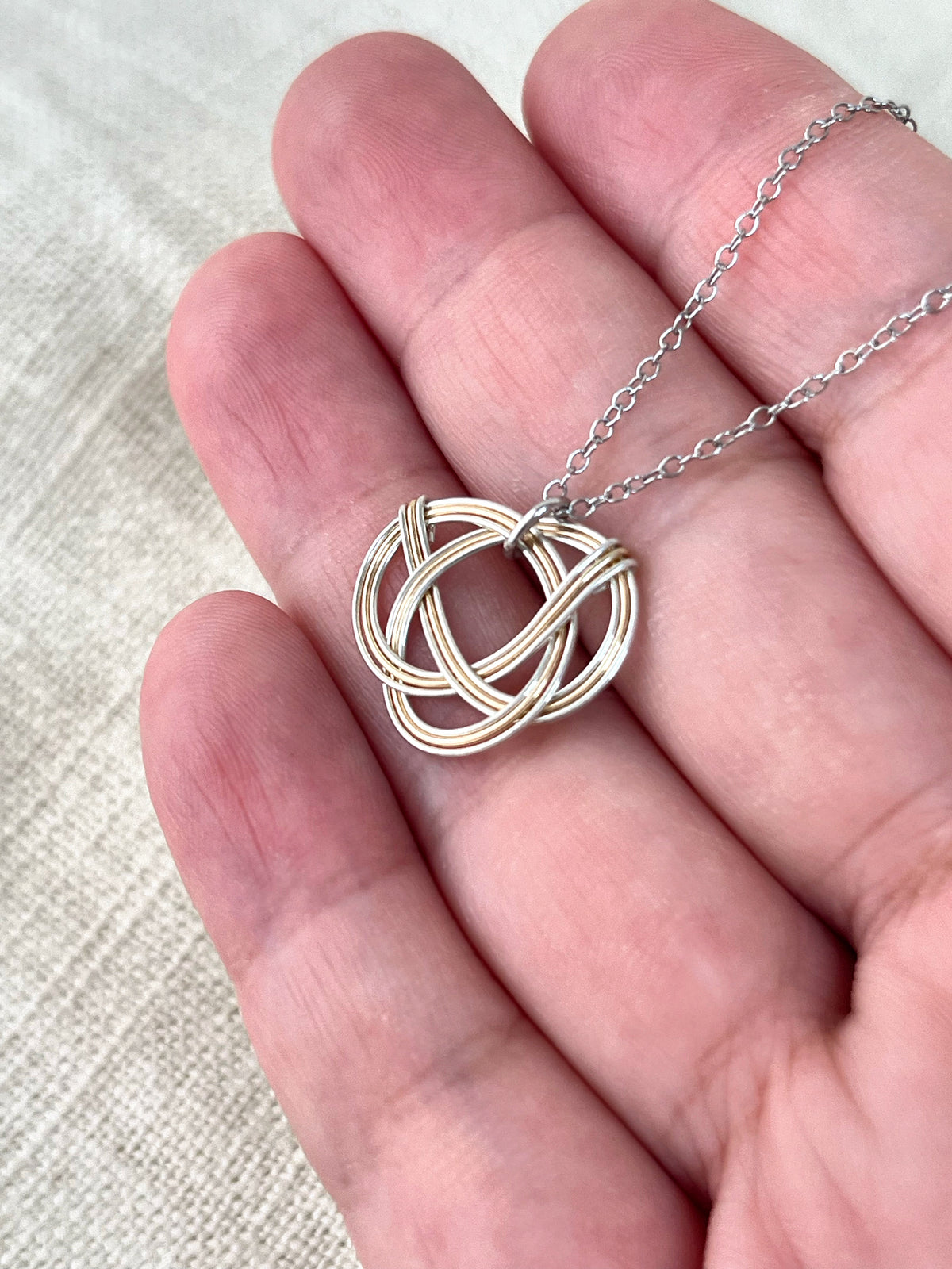 Original Time & Season Necklace Set